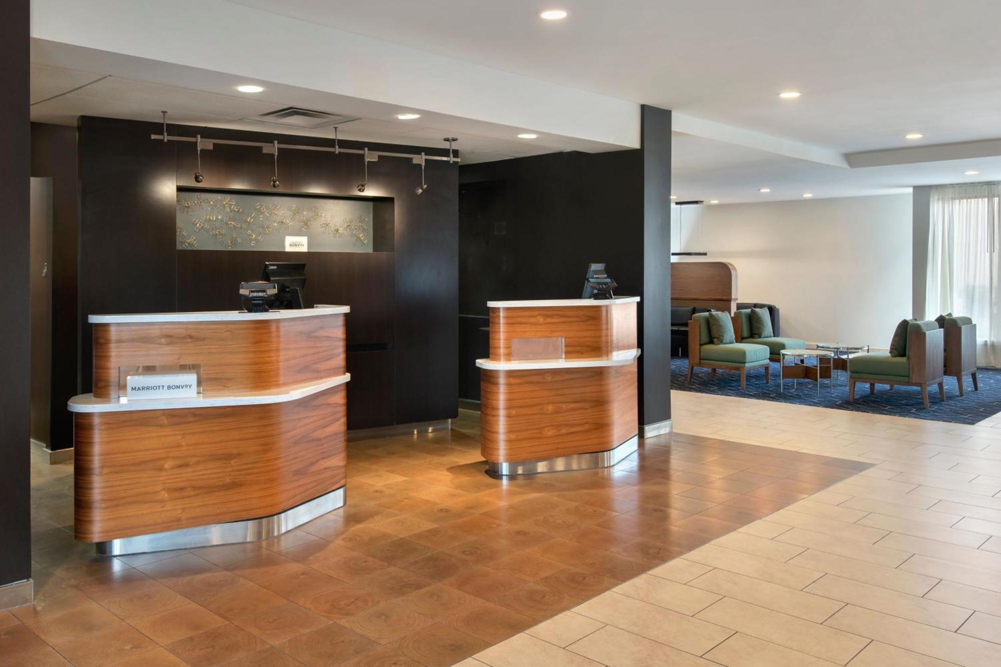 Courtyard By Marriott New Haven Уолингфорд Екстериор снимка