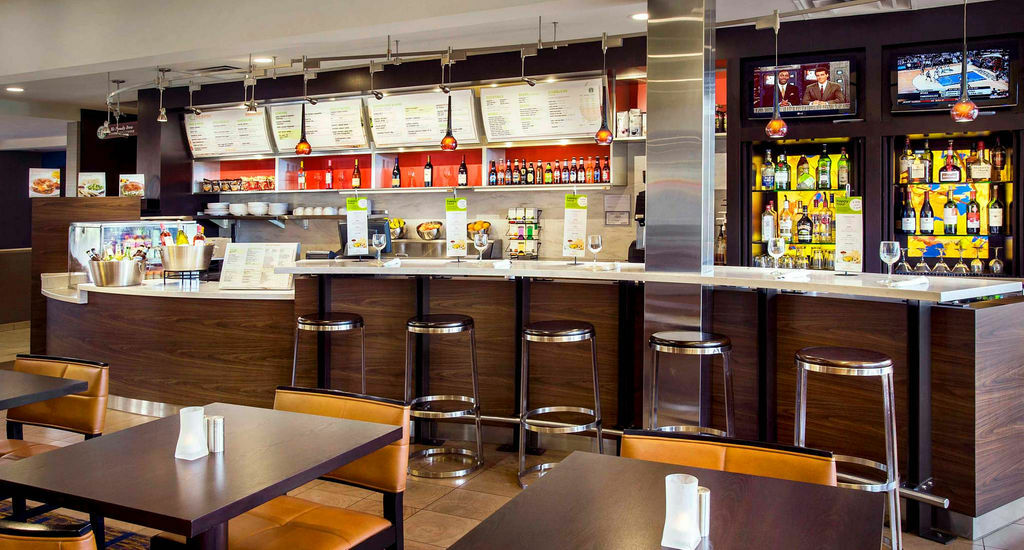 Courtyard By Marriott New Haven Уолингфорд Екстериор снимка
